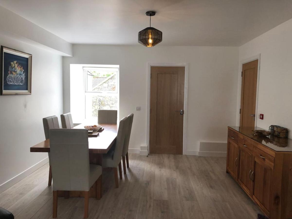 Perfect Apartment In Ideal Location Енністімон Екстер'єр фото